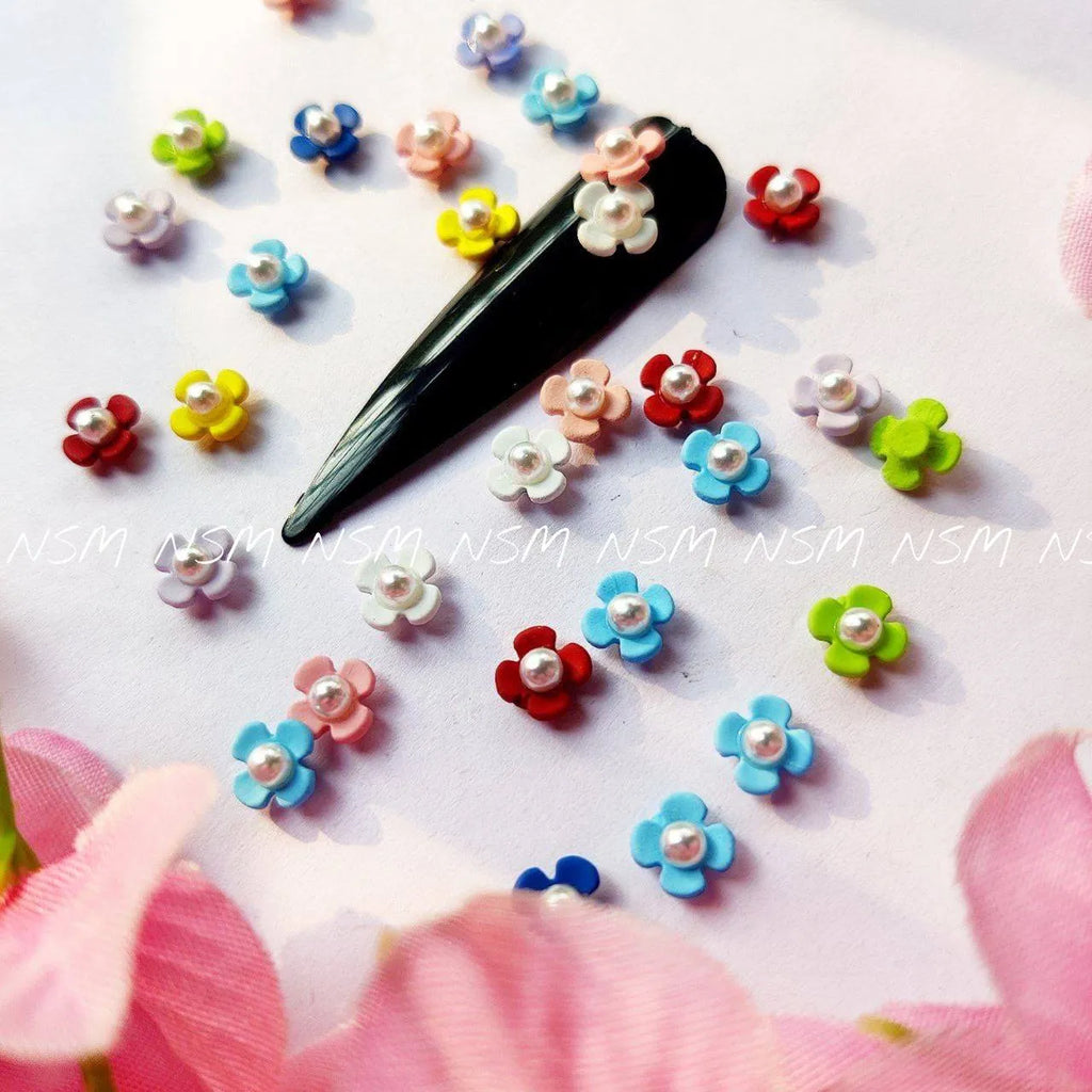 3D Pearl On Flower Nail Charms (Pack of 30 Pcs)