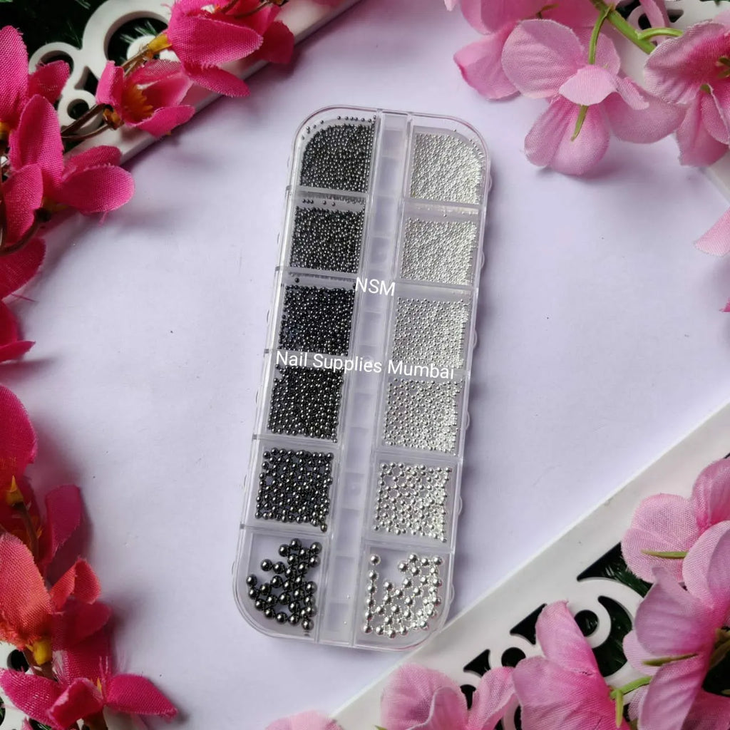 Silver And Black Caviar Beads Grid Box