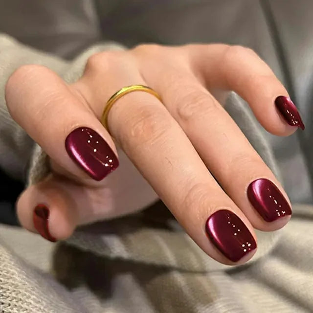 Born Pretty Autumn Water Light Cat Magnetic Gel Polish Berry Red MY82 (10ml)