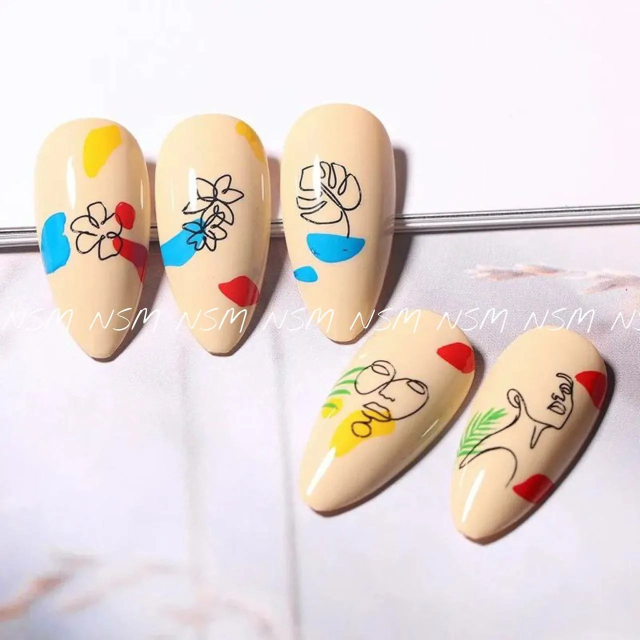 Abstract Lady Face, Flowers And Leaves Stamping Plate By Nicole Diary (184)