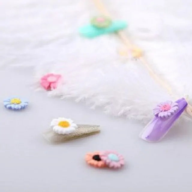 Daisy Flower Nail Charms