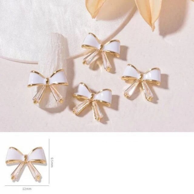 Delicate Zircon Diamond Bow Nail Charms