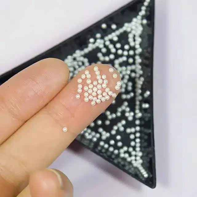 Round Tiny Pearl Nail Charms (1.5mm)