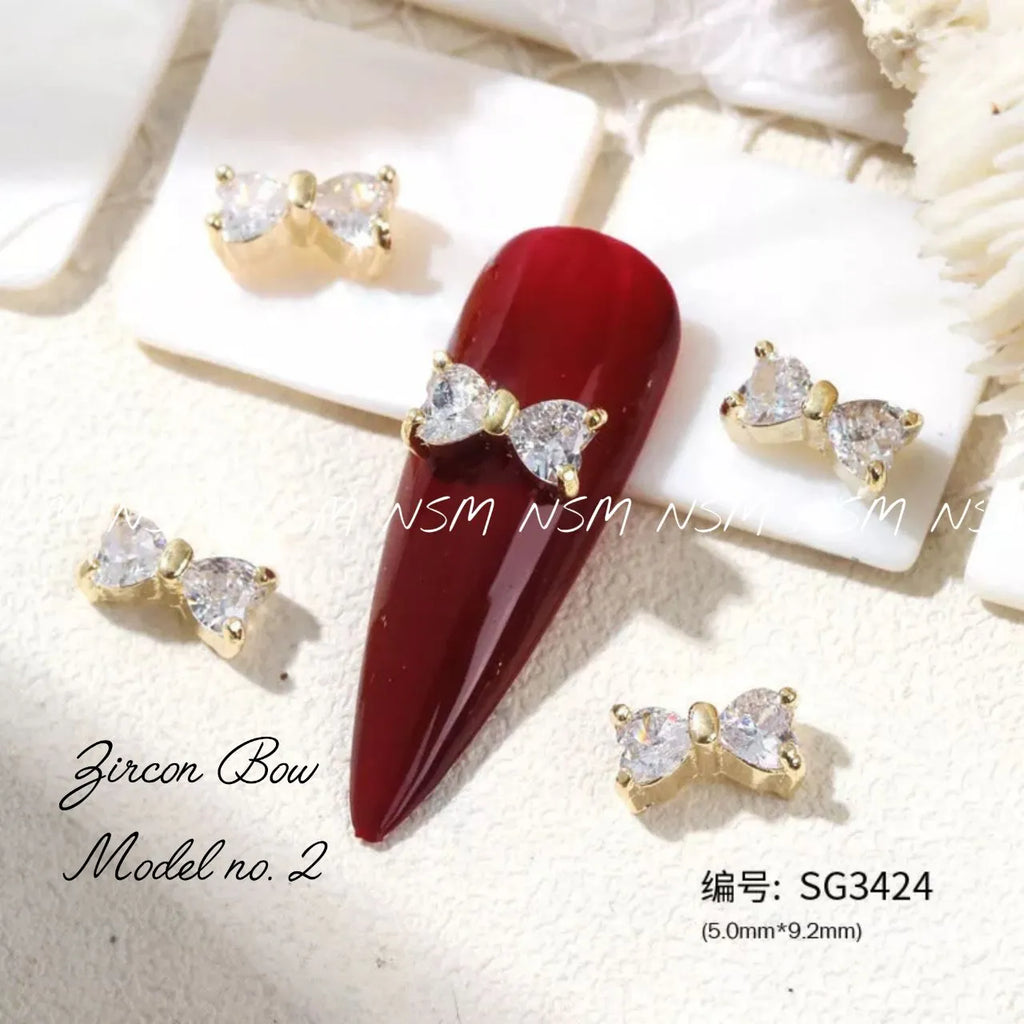 Gold Zircon Bow Nail Charm / Nail Jewelry (Model No. 2)
