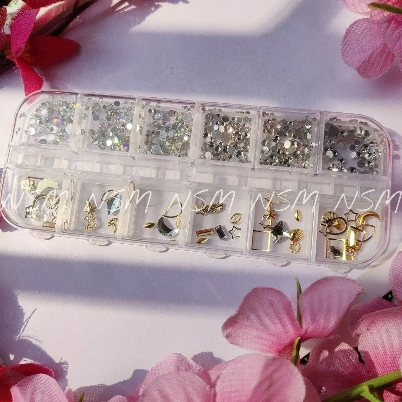 AB Aurora And Silver Rhinestones Mix Charms And Stones Grid