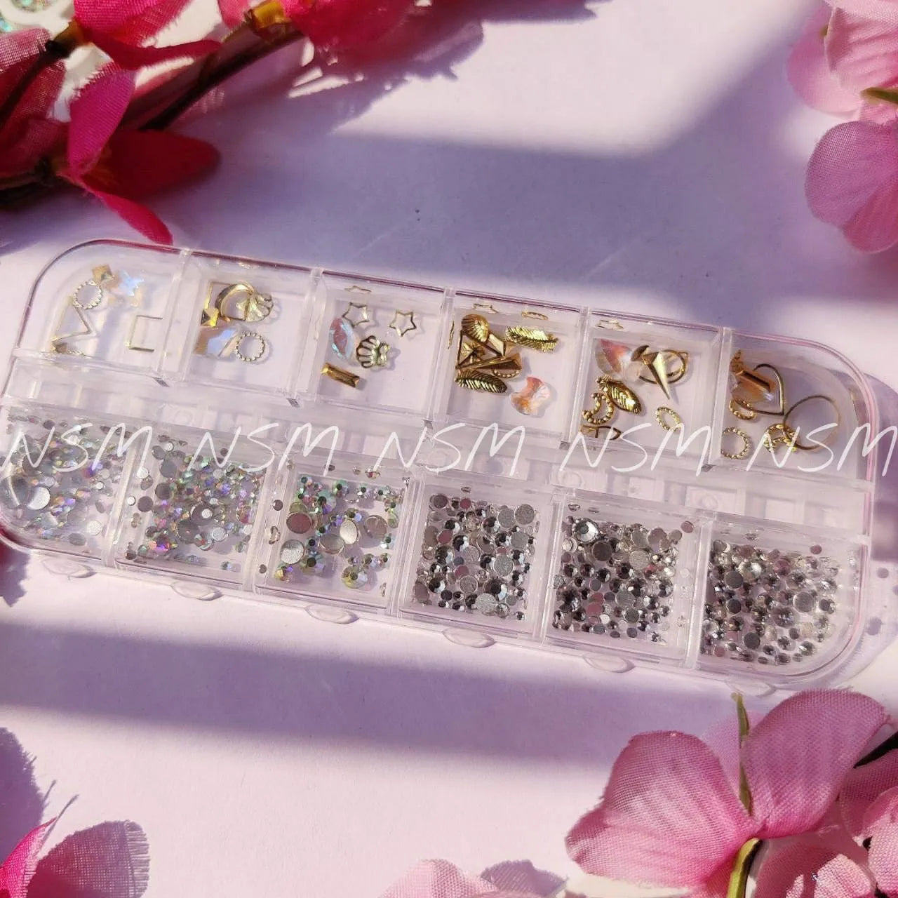 AB Aurora And Silver Rhinestones Mix Charms And Stones Grid