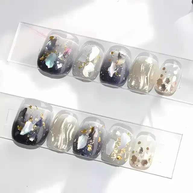 Shell Nail Accessory Grid (Random Color)