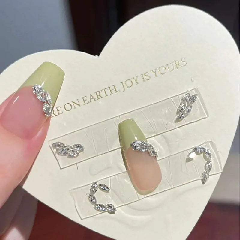 Zircon Nail Art Stones (Random Mixed Shapes)